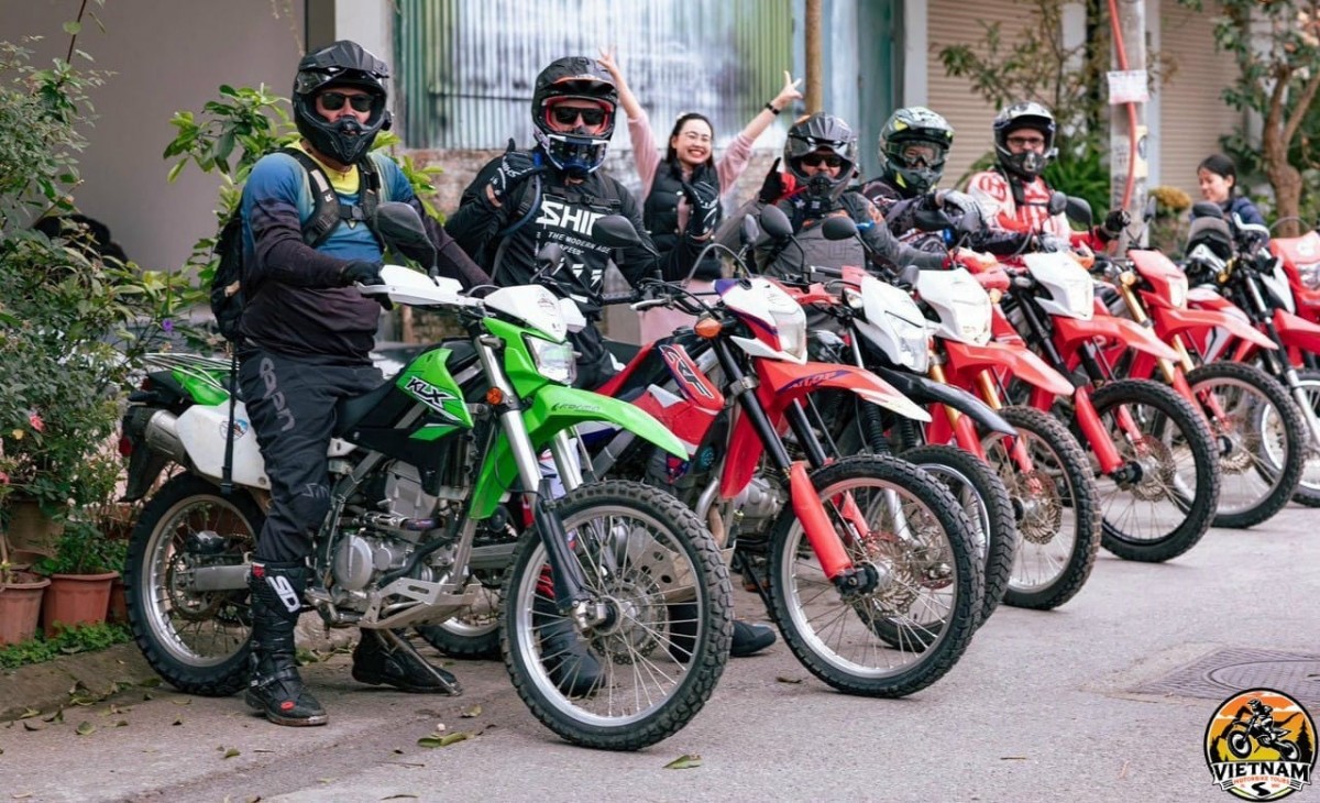 HO CHI MINH CITY TO HANOI 25-DAY ULTIMATE MOTORBIKE JOURNEY
