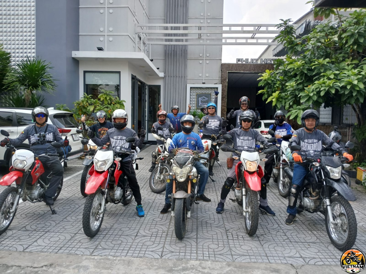 4-DAY HANOI LOOP MOTORBIKE TOUR | NORTHERN VIETNAM ADVENTURE