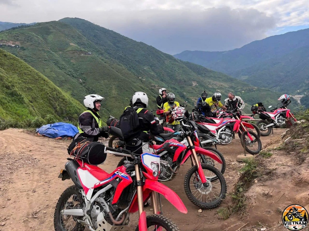 DA NANG TO HANOI 15-DAY MOTORBIKE TOUR THROUGH NORTHERN HIGHLANDS