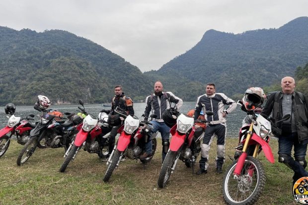 MOTORBIKE TOUR 15 DAYS FROM HANOI TO DA NANG VIA HA GIANG LOOP5