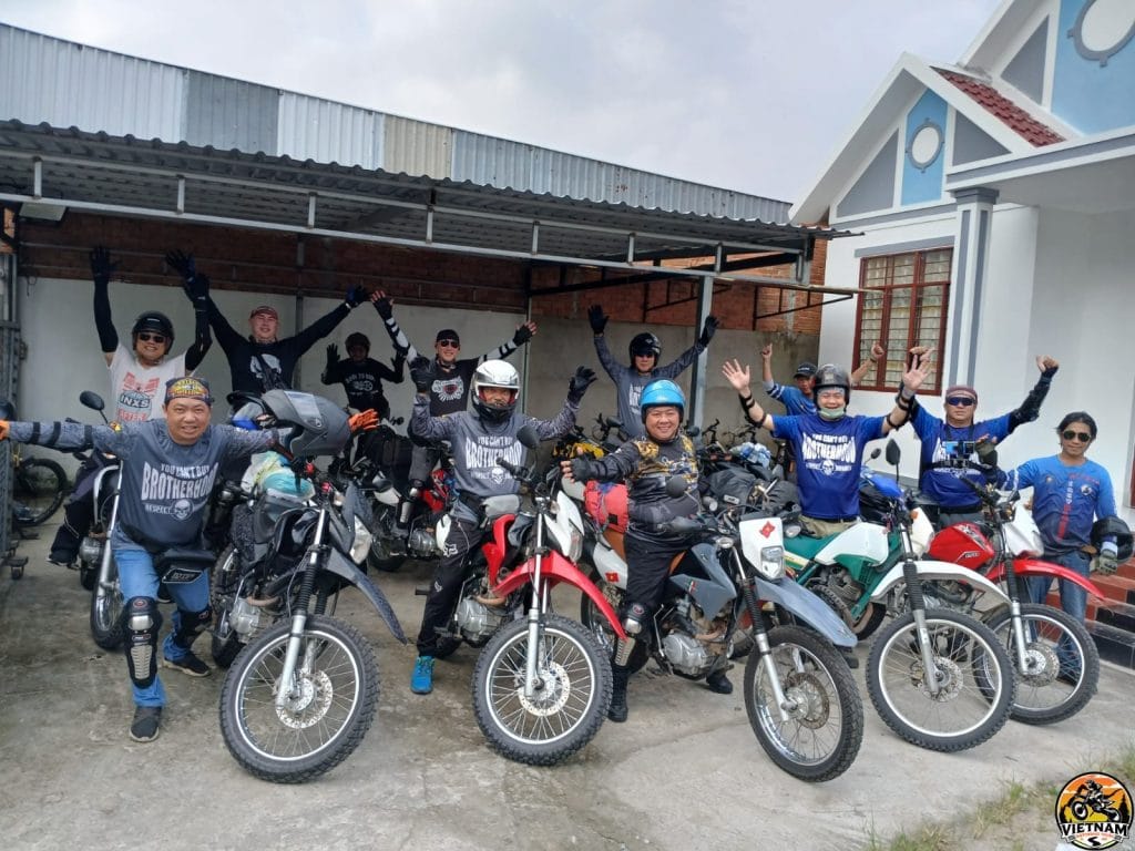 Vietnam-Motorbike-Tours- Mekong-Delta Motorbike riding from Ho Chi Minh City to Hoi An on a thrilling motorbike journey through Vietnam’s stunning coastline and Central Highlands. Explore hidden villages, mountain passes, and local cultures along the way.