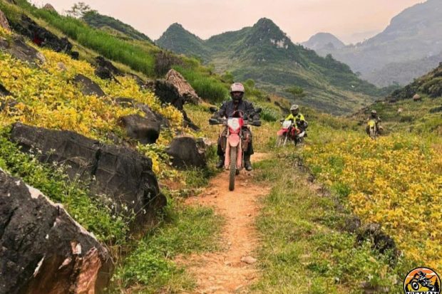 MOTORBIKE TOUR 21 DAYS  DALAT TO HA NOI VIA HO CHI MINH ROAD1