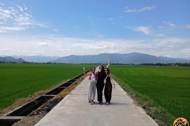 MOTORBIKE TOUR 10 DAYS HA NOI LOOP VIA SAPA & HA GIANG4
